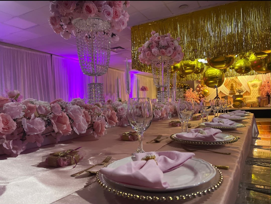 Christmas tablescape with red and gold tones